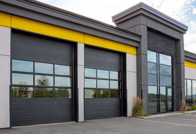 Expert Garage Door Repair Technicians in Granada Hills, CA